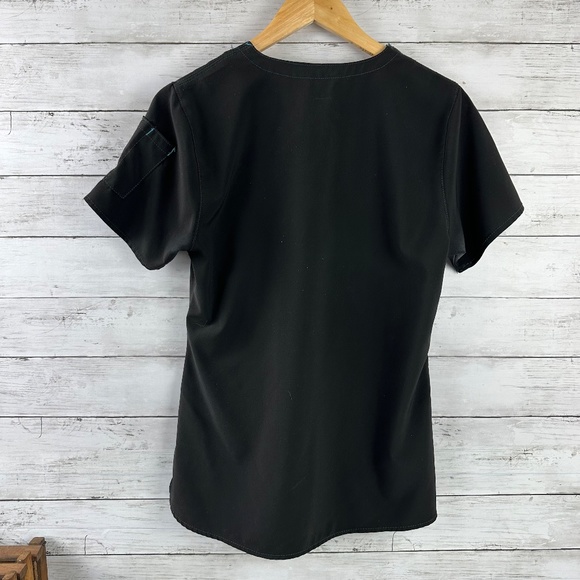 Lot of 4 Carhartt Force Scrub Shirt Women‎ Small Pockets Short Sleeve Black Worn - Picture 13 of 13